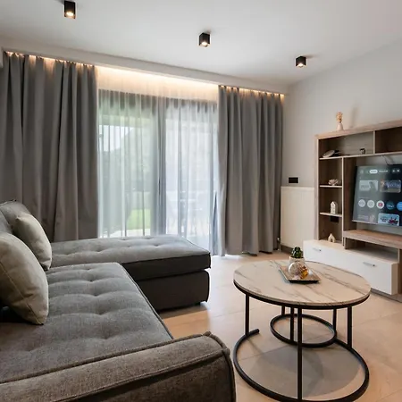 Annas Luxury Λευκάδα